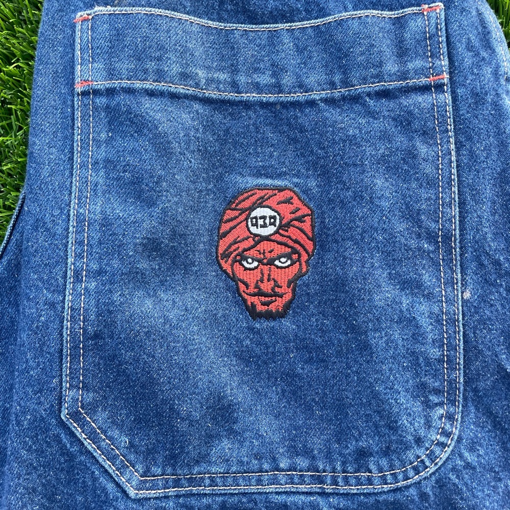 Blue Denim Jeans with Embroidered Detail